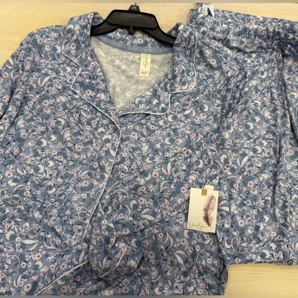 Jessica Simpson Floral Pajama Set - Picture 1 of 3